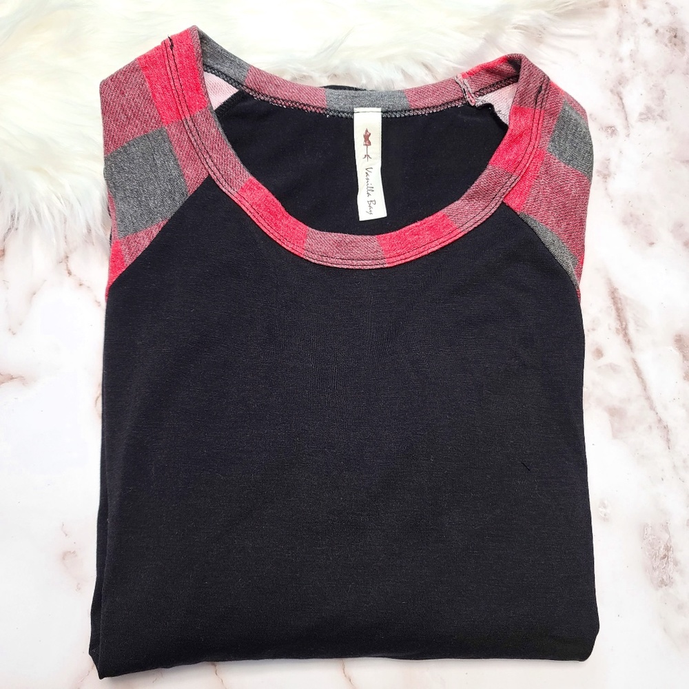 NEW Vanilla Bay 3/4 Plaid Bell sleeve top Size S